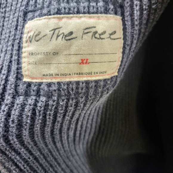 Free People Slouchy Cropped Cardigan Sweater Charcoal Gray Textured Seams - Picture 3 of 7